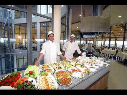 Hotel Golden Beach 4